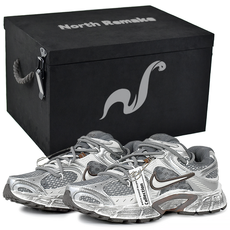 Nike V5 RNR устойчивые к истиранию дышащие низкие кроссовки унисекс серебристо-бело-серые Urban Techwear Deconstructor-Gift Box 4, цвет Urban Techwear Deconstructor-Gift Box 4
Nike V5 RNR устойчивые к истиранию дышащие низкие кроссовки унисекс серебристо-бело-серые Urban Techwear Deconstructor-Gift Box 4, цвет Urban Techwear Deconstructor-Gift Box 4