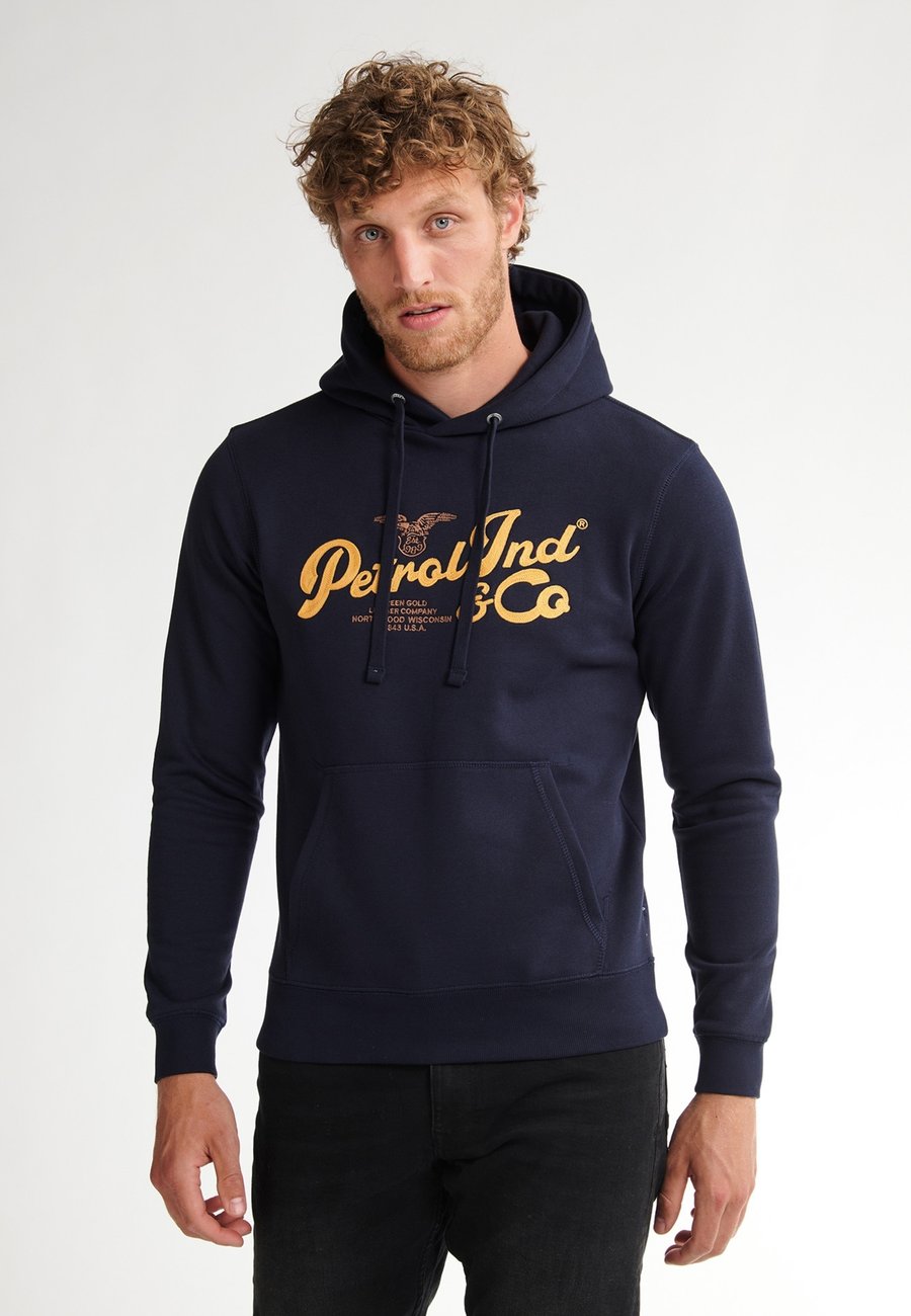 Худи Petrol Industries ARTWORK KENNEWICK, Royal Navy/Royal Blue
Худи Petrol Industries ARTWORK KENNEWICK, Royal Navy/Royal Blue