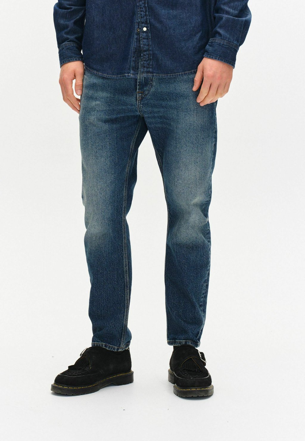 Зауженные джинсы CARL OSKIN Gabba, темно-синий
Зауженные джинсы CARL OSKIN Gabba, темно-синий