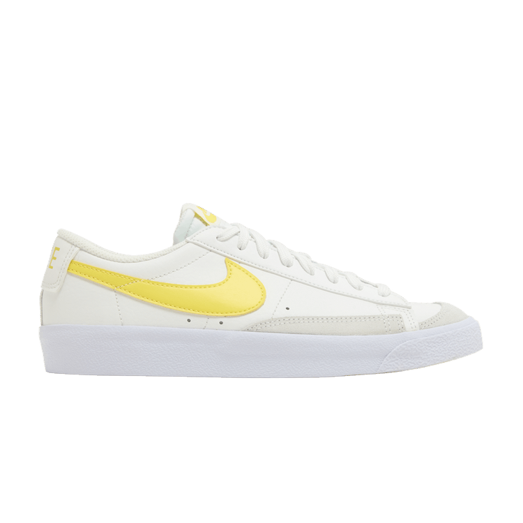 Кроссовки Nike Blazer Low '77 GS 'White Opti Yellow', белый
Кроссовки Nike Blazer Low '77 GS 'White Opti Yellow', белый