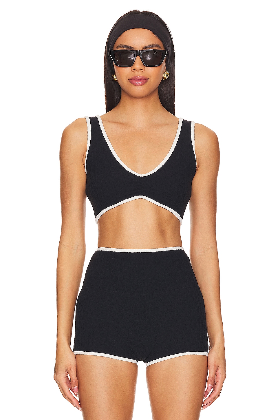 X olivia culpo kim вариация топ Montce Swim, черный
X olivia culpo kim вариация топ Montce Swim, черный