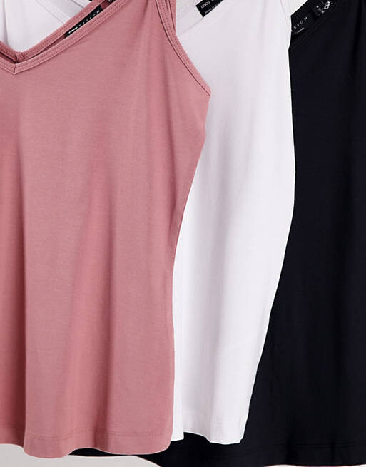 Комплект футболок Asos Design Ultimate с V-образным вырезом, 3 пары
Комплект футболок Asos Design Ultimate с V-образным вырезом, 3 пары