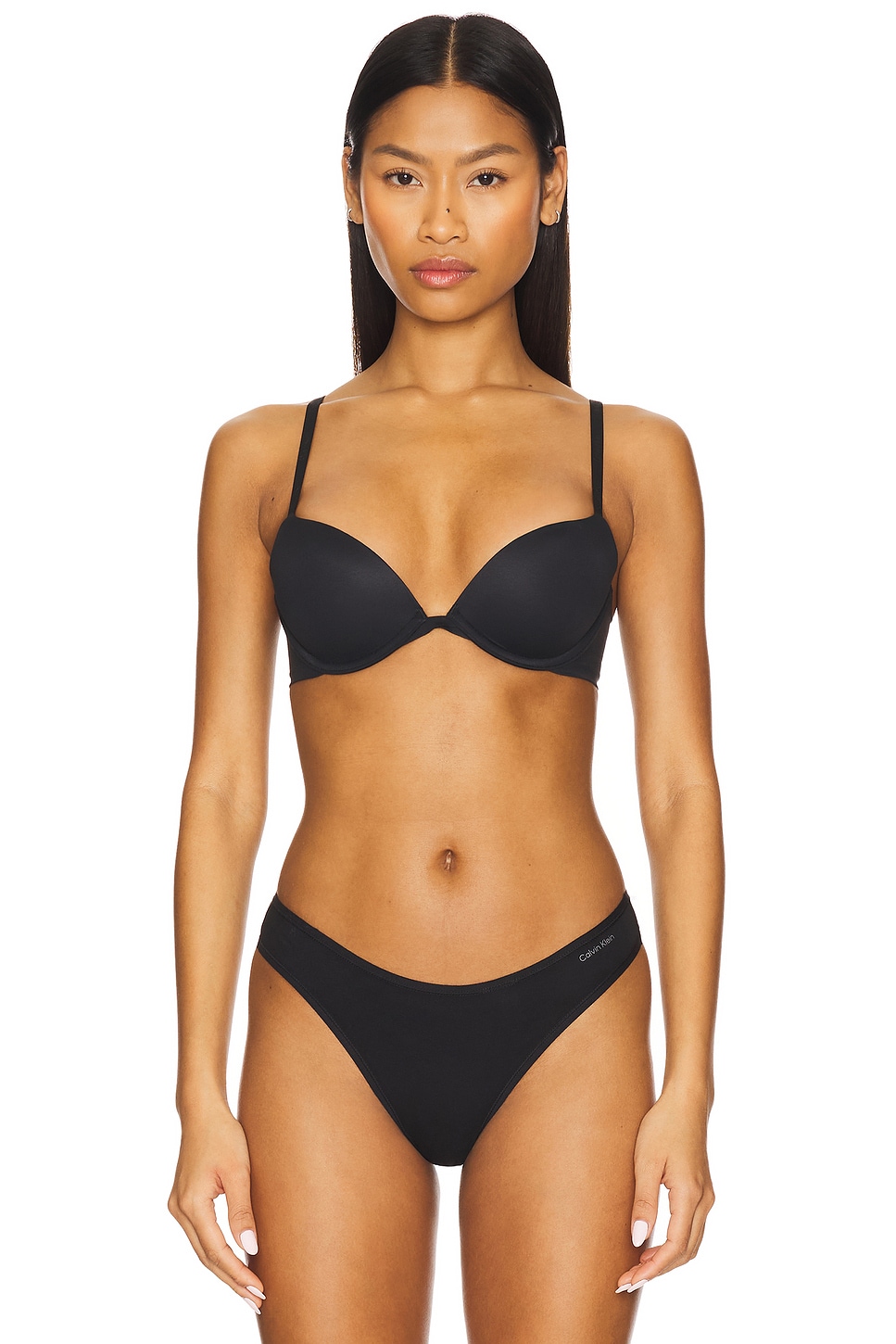 Push-up бюстгальтер с эффектом погружения Perfectly Fit от Calvin Klein Underwear, black
Push-up бюстгальтер с эффектом погружения Perfectly Fit от Calvin Klein Underwear, black