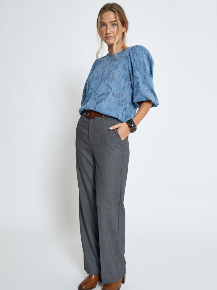 Блузка из выцветшего денима Peppercorn
Блузка из выцветшего денима Peppercorn