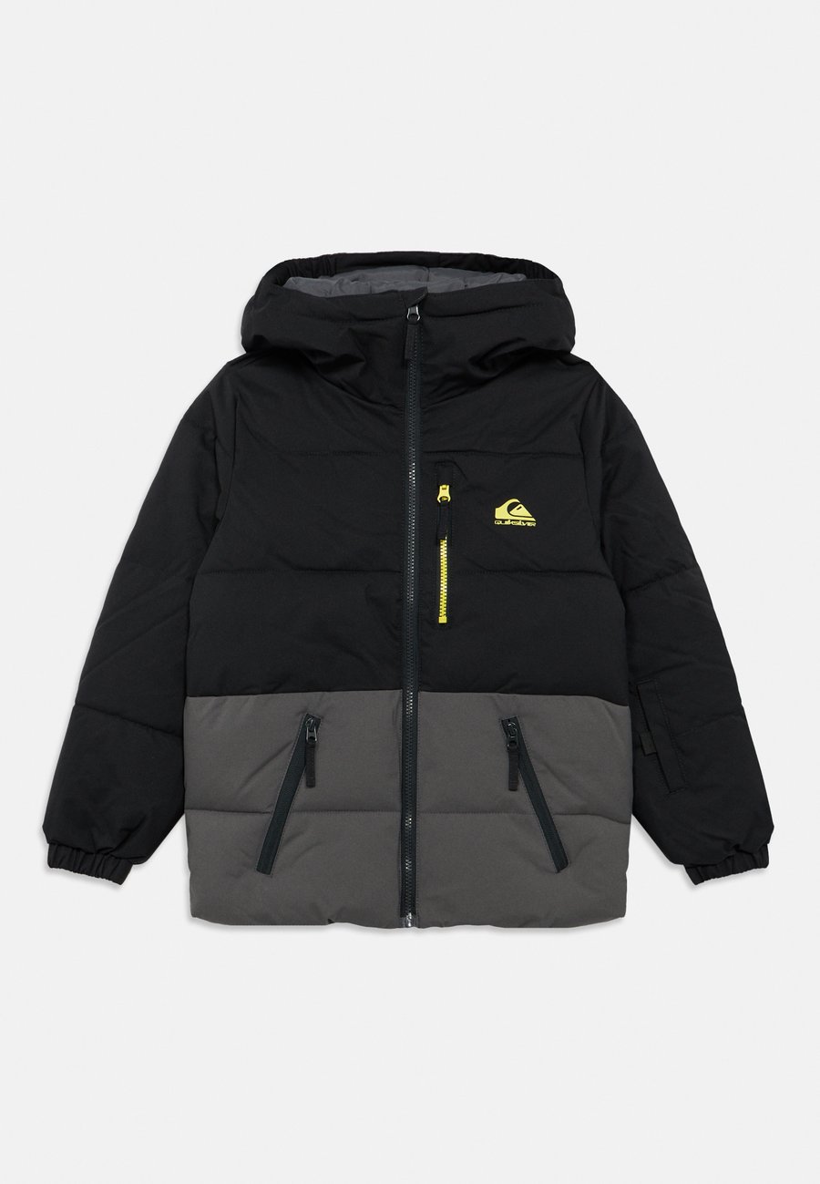 Зимняя куртка Quiksilver HIGHLAND YOUTH UNISEX, True Black/Black
Зимняя куртка Quiksilver HIGHLAND YOUTH UNISEX, True Black/Black