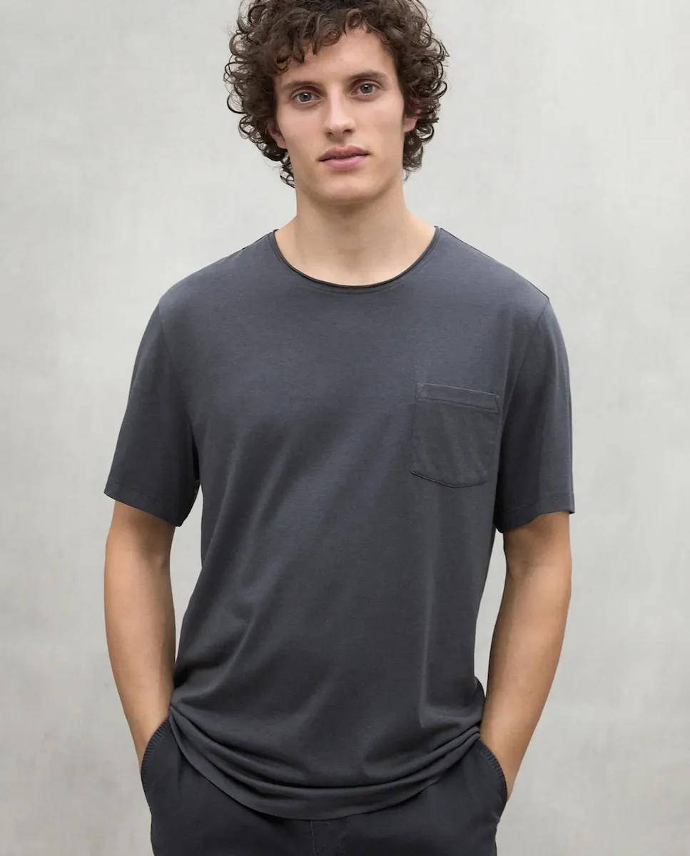 Мужская футболка с коротким рукавом и нагрудным карманом спереди Ecoalf, серый
Мужская футболка с коротким рукавом и нагрудным карманом спереди Ecoalf, серый