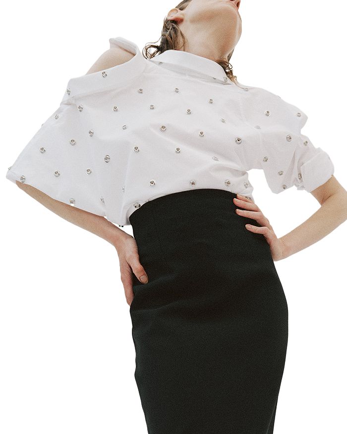 Топ с шипами A.W.A.K.E. MODE, белый
Топ с шипами A.W.A.K.E. MODE, белый