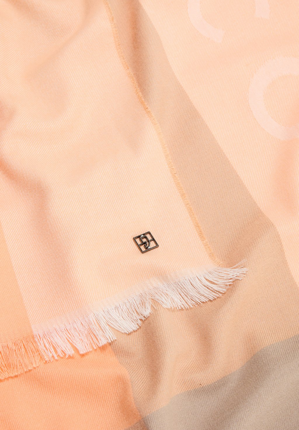 Шарф comma, абрикос
Шарф comma, абрикос