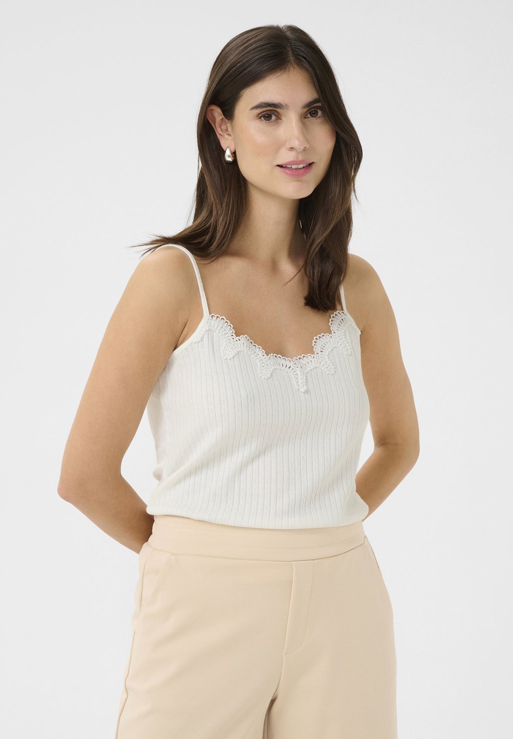 Топ CUREYKA Culture, кремовый
Топ CUREYKA Culture, кремовый