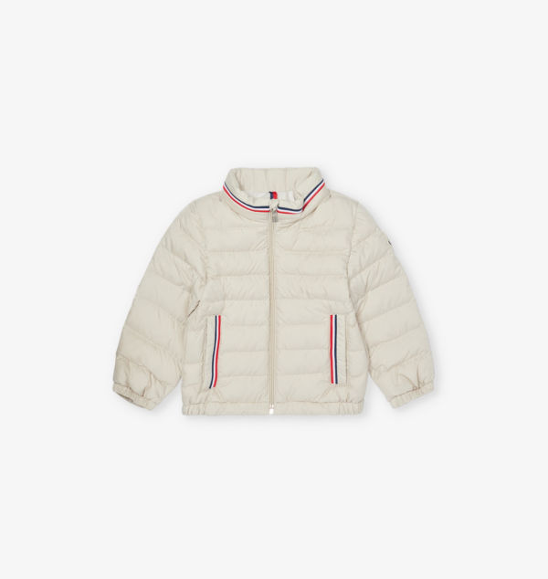 Пуховик Jerry с трехцветными полосками на пуху 9-36 месяцев Moncler, бежевый
Пуховик Jerry с трехцветными полосками на пуху 9-36 месяцев Moncler, бежевый