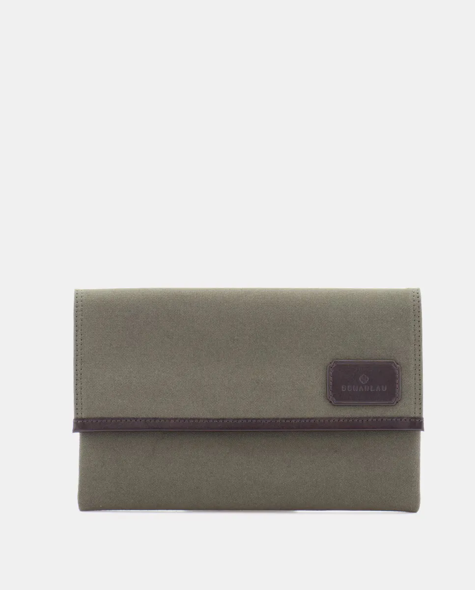 Мужская хлопчатобумажная держательница для документов в военном зеленом цвете Scharlau, темно-зеленый
Мужская хлопчатобумажная держательница для документов в военном зеленом цвете Scharlau, темно-зеленый