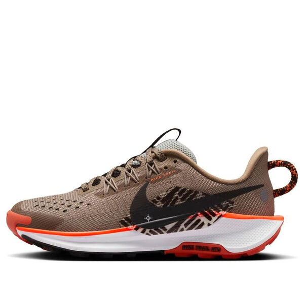 Кроссовки pegasus trail 5 'khaki hyper crimson' Nike, хаки
Кроссовки pegasus trail 5 'khaki hyper crimson' Nike, хаки