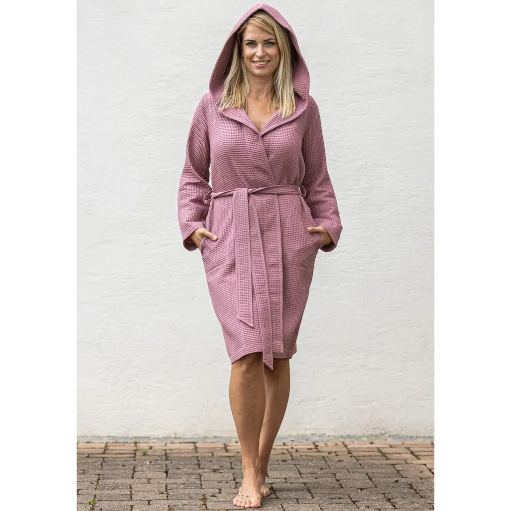 Женский махровый халат Wasffelpiqué с тонкой вафельной текстурой Framsohn Frottier, Rose
Женский махровый халат Wasffelpiqué с тонкой вафельной текстурой Framsohn Frottier, Rose