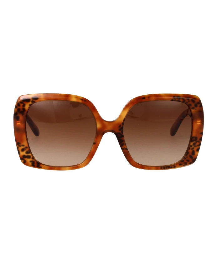 Стильные солнцезащитные очки, модель 0dg4475 Dolce & Gabbana, коричневый
Стильные солнцезащитные очки, модель 0dg4475 Dolce & Gabbana, коричневый