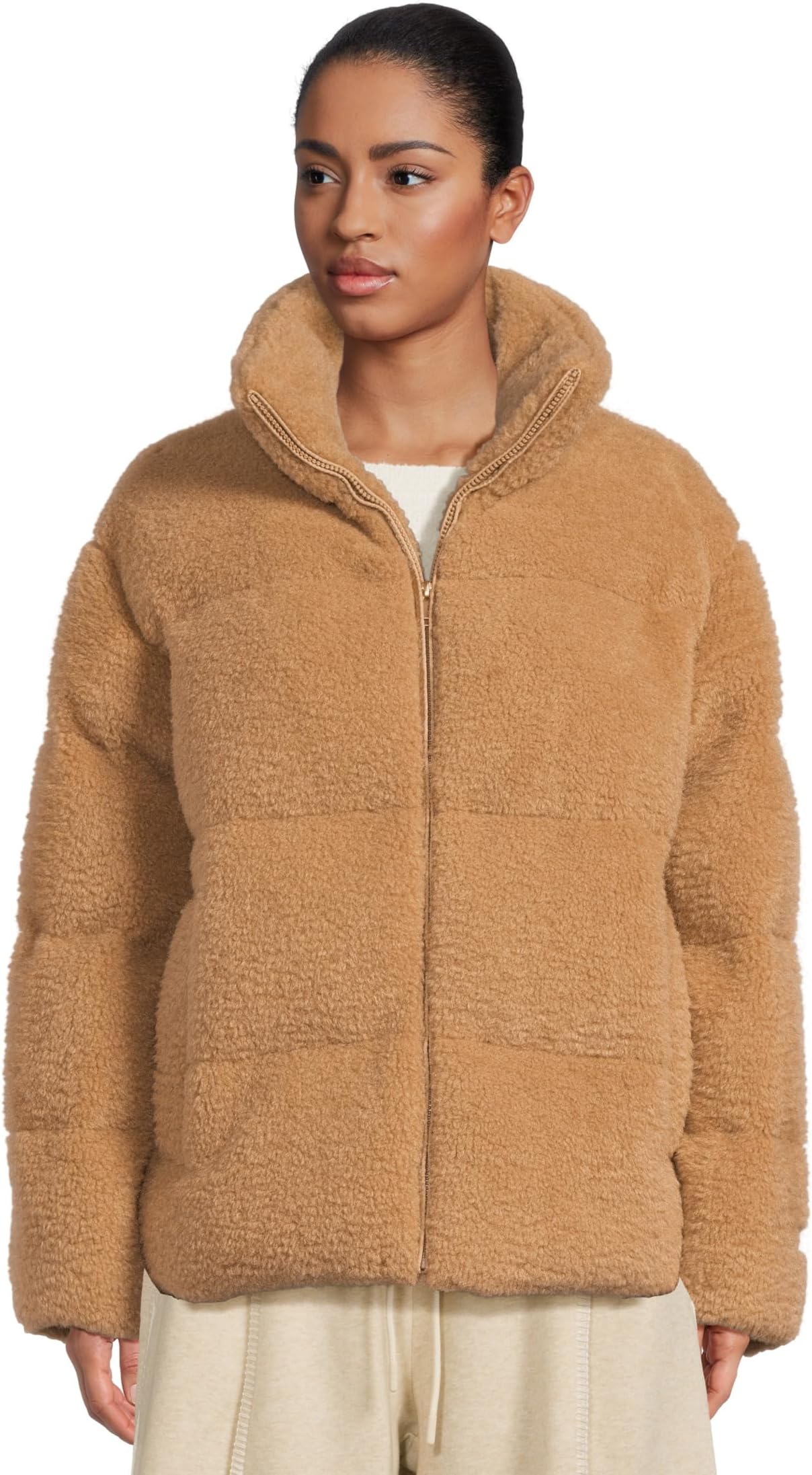 Женская куртка-пуховик Emmalyn Uggfluff UGG, Camel
Женская куртка-пуховик Emmalyn Uggfluff UGG, Camel