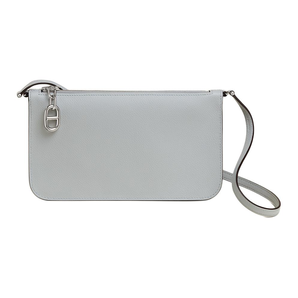 HERMES Сумка Chaine D'Ancre To Go из телячьей кожи Evercolor женская 8U ледниково-голубая
HERMES Сумка Chaine D'Ancre To Go из телячьей кожи Evercolor женская 8U ледниково-голубая