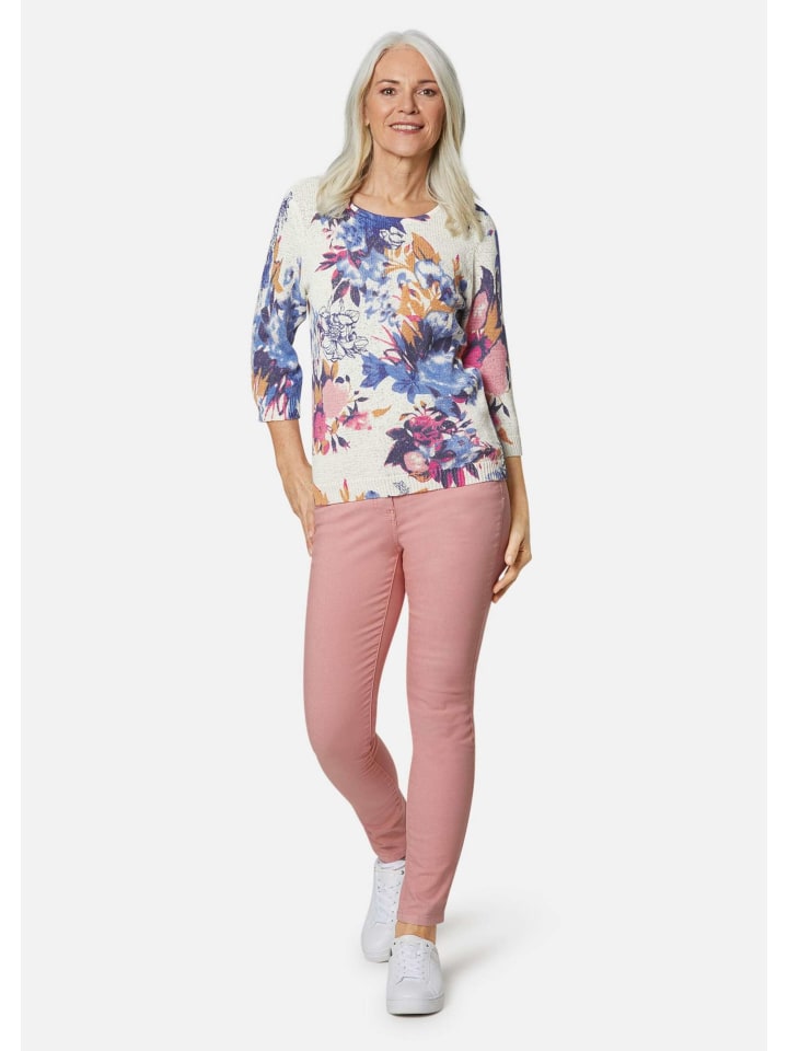 Женский принтованный свитер белого цвета с рисунком. GOLDNER
Женский принтованный свитер белого цвета с рисунком. GOLDNER