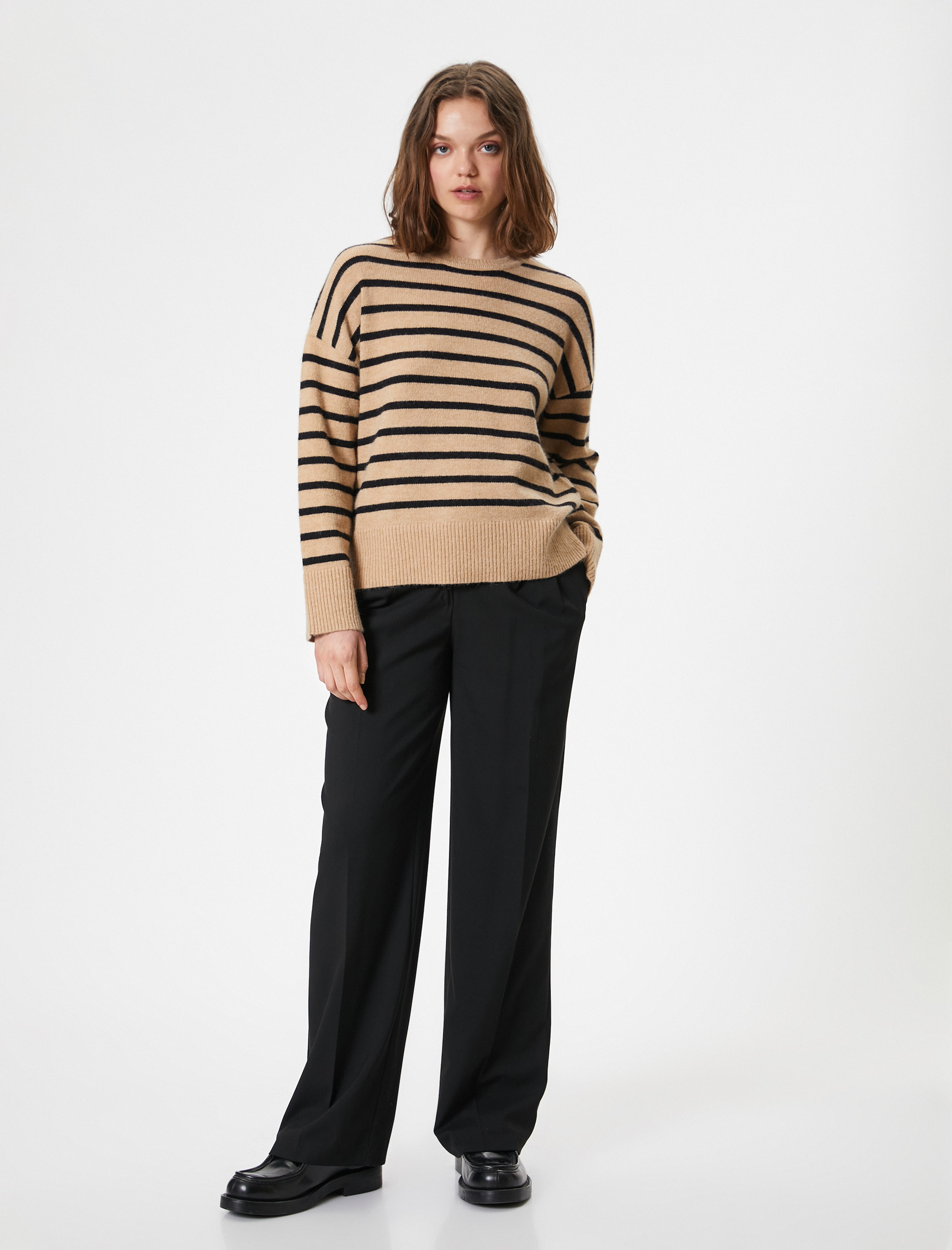 Koton Свитер в цвете Camel
Koton Свитер в цвете Camel