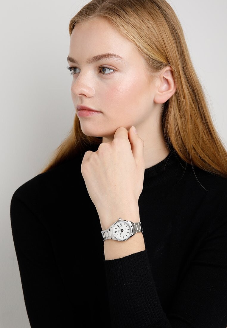 Часы Casio
Часы Casio