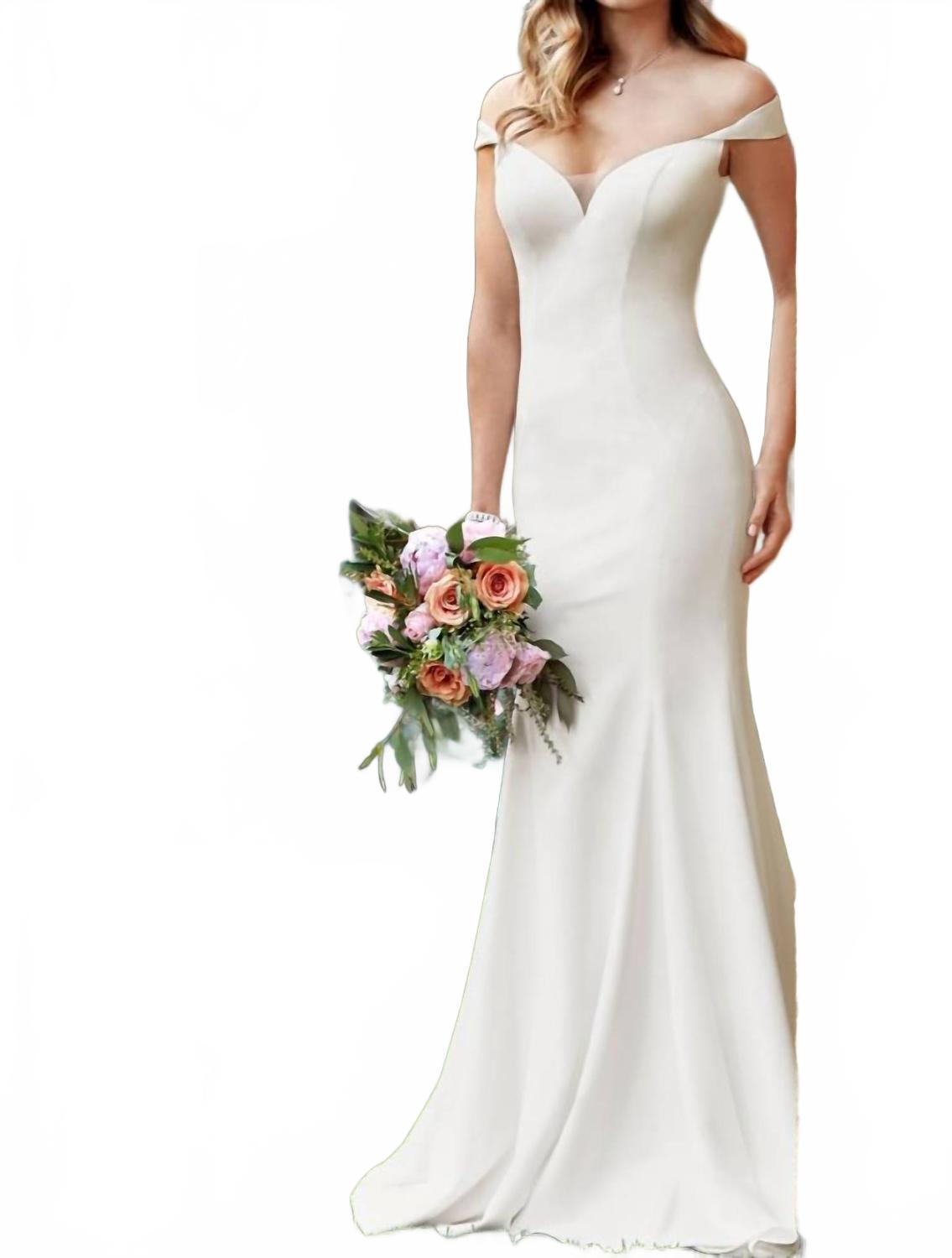 Свадебное платье Simone в цвете айвори Sophia Tolli, слоновая кость
Свадебное платье Simone в цвете айвори Sophia Tolli, слоновая кость