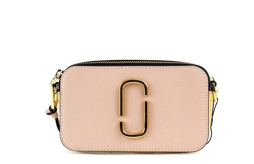 Сумка-кошелек из сафьяновой кожи с цветными блоками The Snapshot Bag The Marc Jacobs
Сумка-кошелек из сафьяновой кожи с цветными блоками The Snapshot Bag The Marc Jacobs