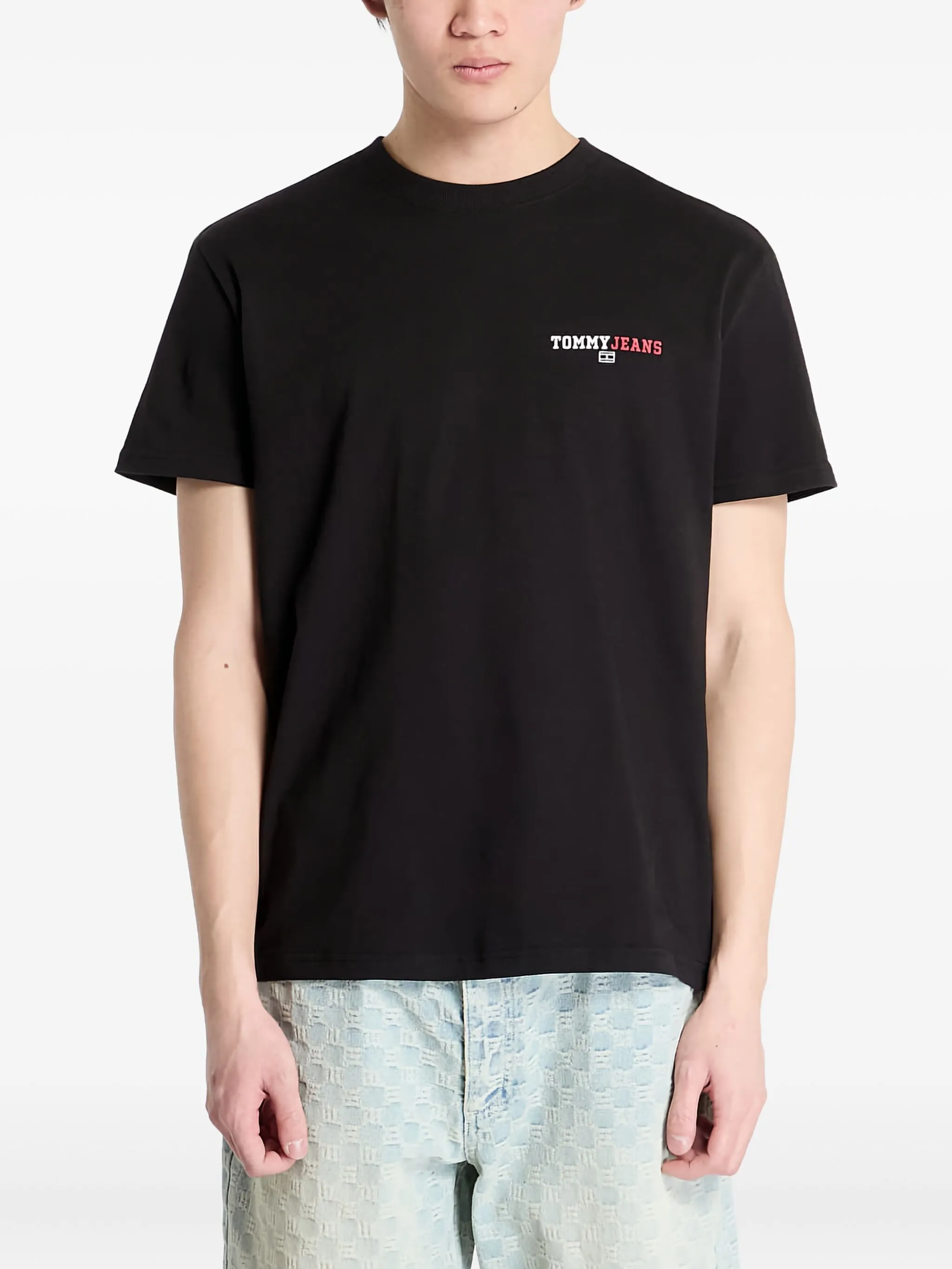 Футболка с круглым вырезом Tommy Jeans, черный
Футболка с круглым вырезом Tommy Jeans, черный