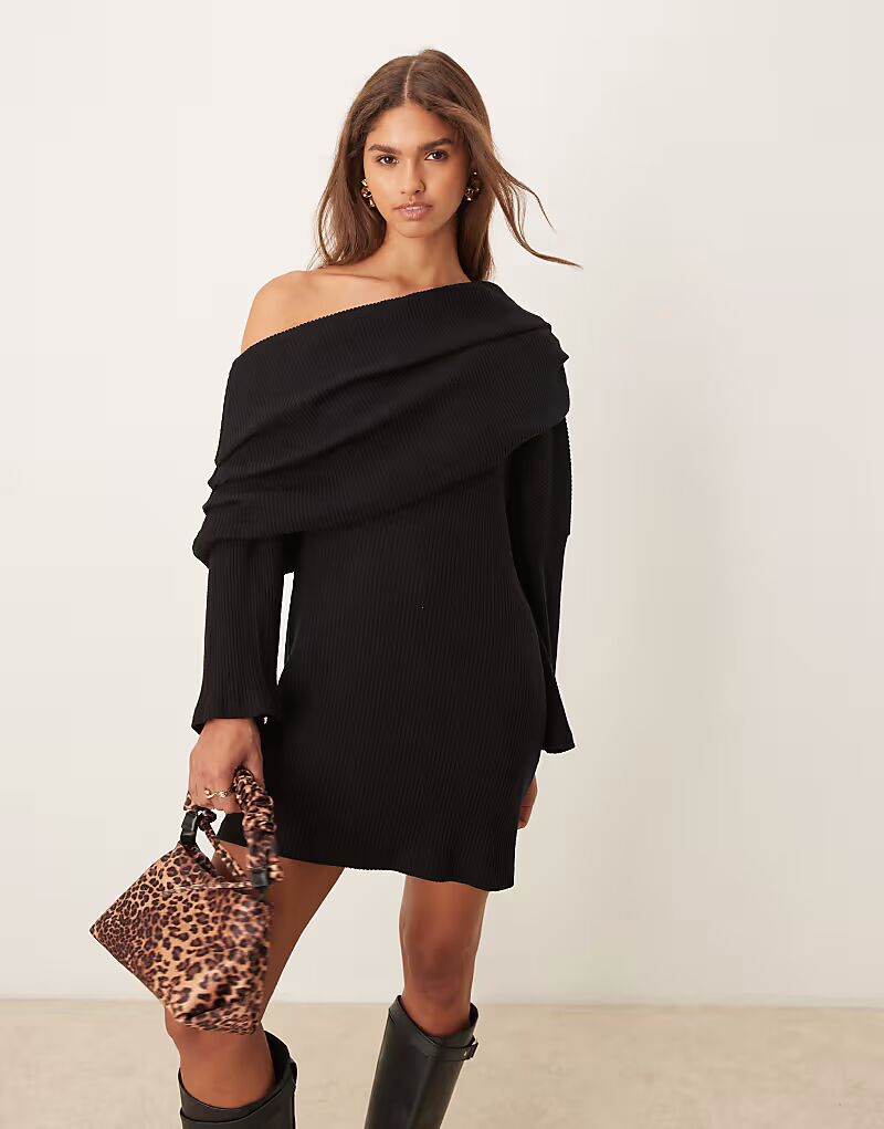 Мини-платье с заниженной линией плеч, черное Asos Design
Мини-платье с заниженной линией плеч, черное Asos Design
