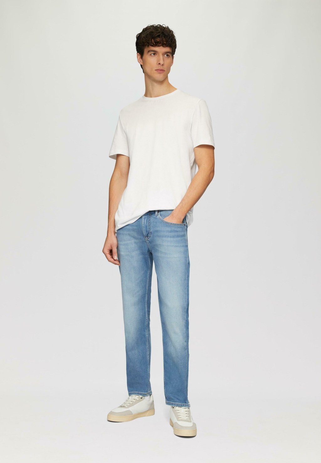 Джинсы зауженного кроя MAURO / REGULAR FIT / s.Oliver, синий деним
Джинсы зауженного кроя MAURO / REGULAR FIT / s.Oliver, синий деним