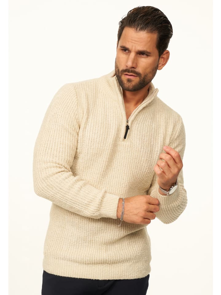 CARISMA Вязаный свитер - мягкий, объемный мужской свитер Troyer бежевого цвета
CARISMA Вязаный свитер - мягкий, объемный мужской свитер Troyer бежевого цвета