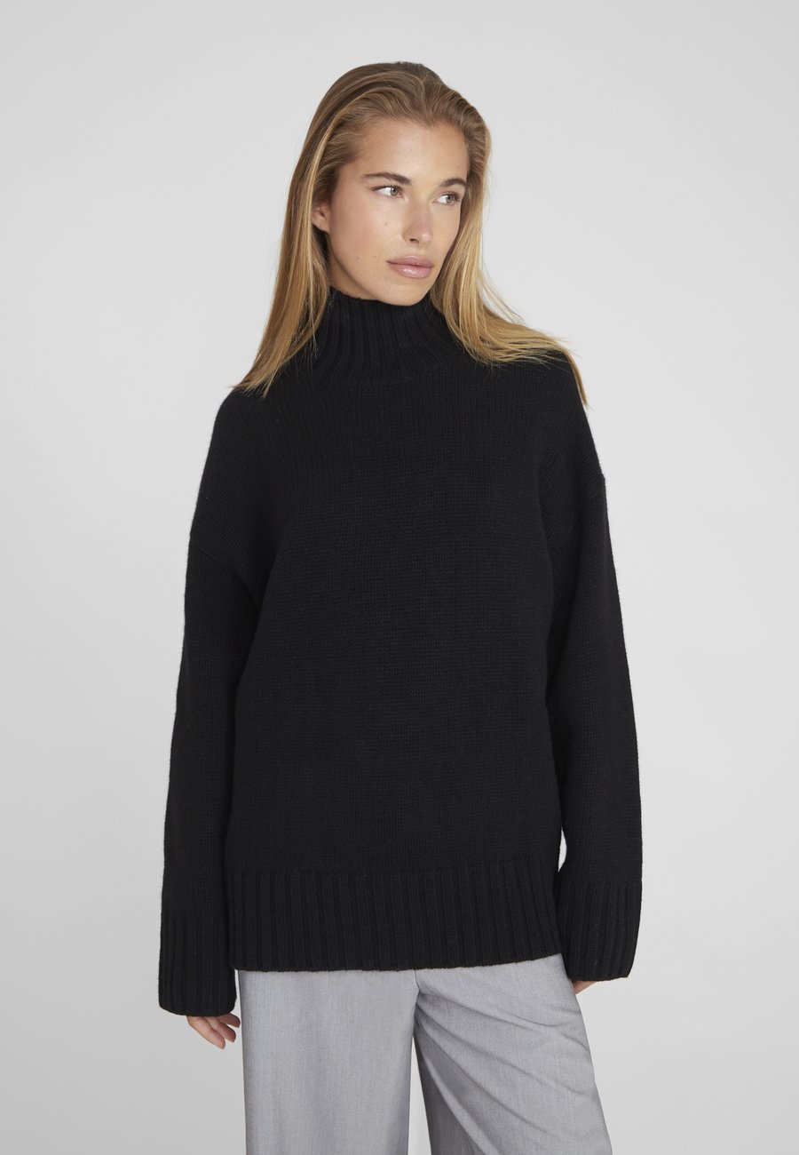 Джемпер Style Republic ROLLKRAGENPULLOVER OVERSIZED BOXY, Black
Джемпер Style Republic ROLLKRAGENPULLOVER OVERSIZED BOXY, Black