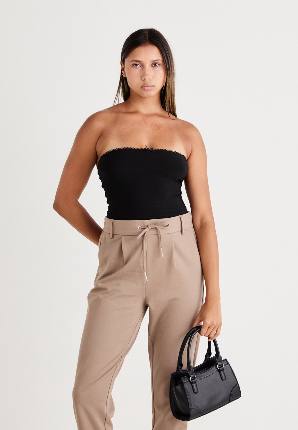 Спортивные штаны ONLPOPTRASH LIFE EASY PANT ONLY, коричневый
Спортивные штаны ONLPOPTRASH LIFE EASY PANT ONLY, коричневый