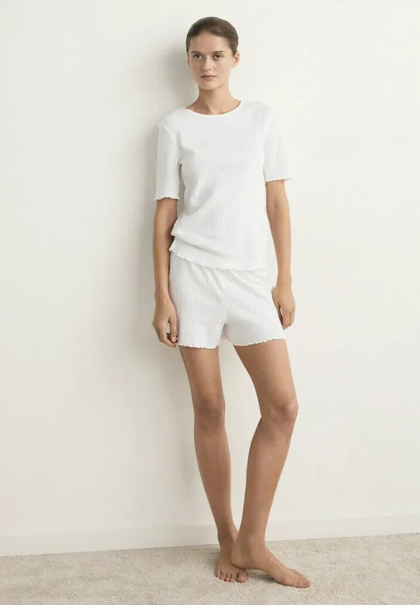 Простая футболка Mango, White, Белый, Простая футболка Mango, White
Простая футболка Mango, White, Белый, Простая футболка Mango, White