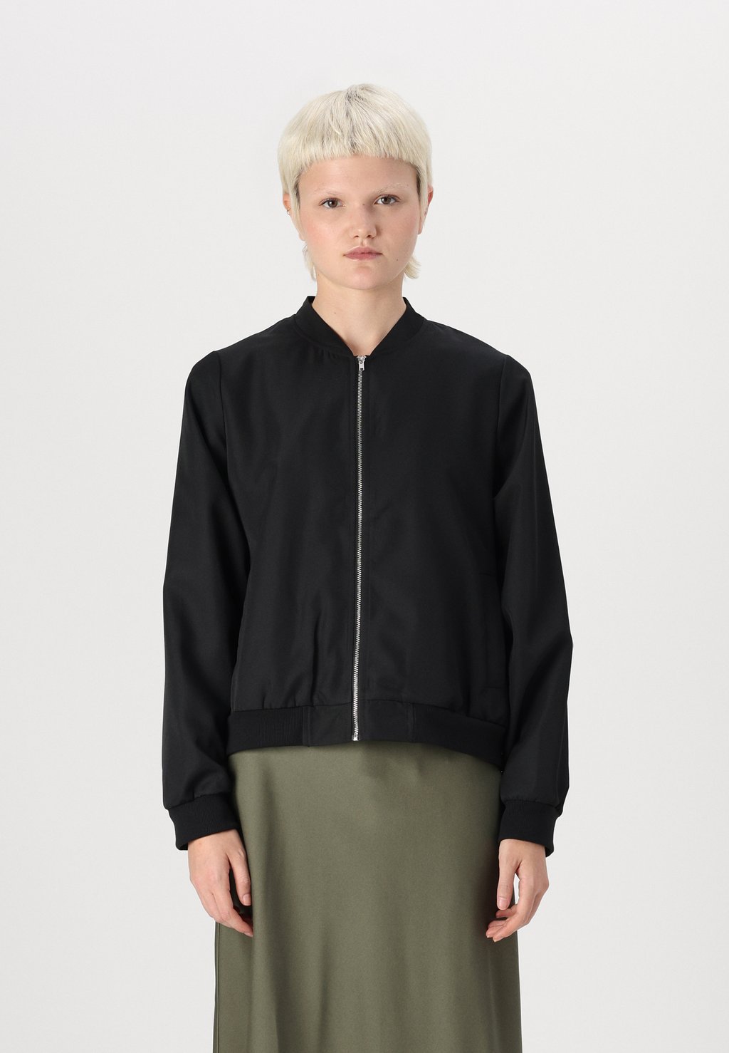 Куртка-бомбер VIPAPAYA JACKET VILA, черный
Куртка-бомбер VIPAPAYA JACKET VILA, черный