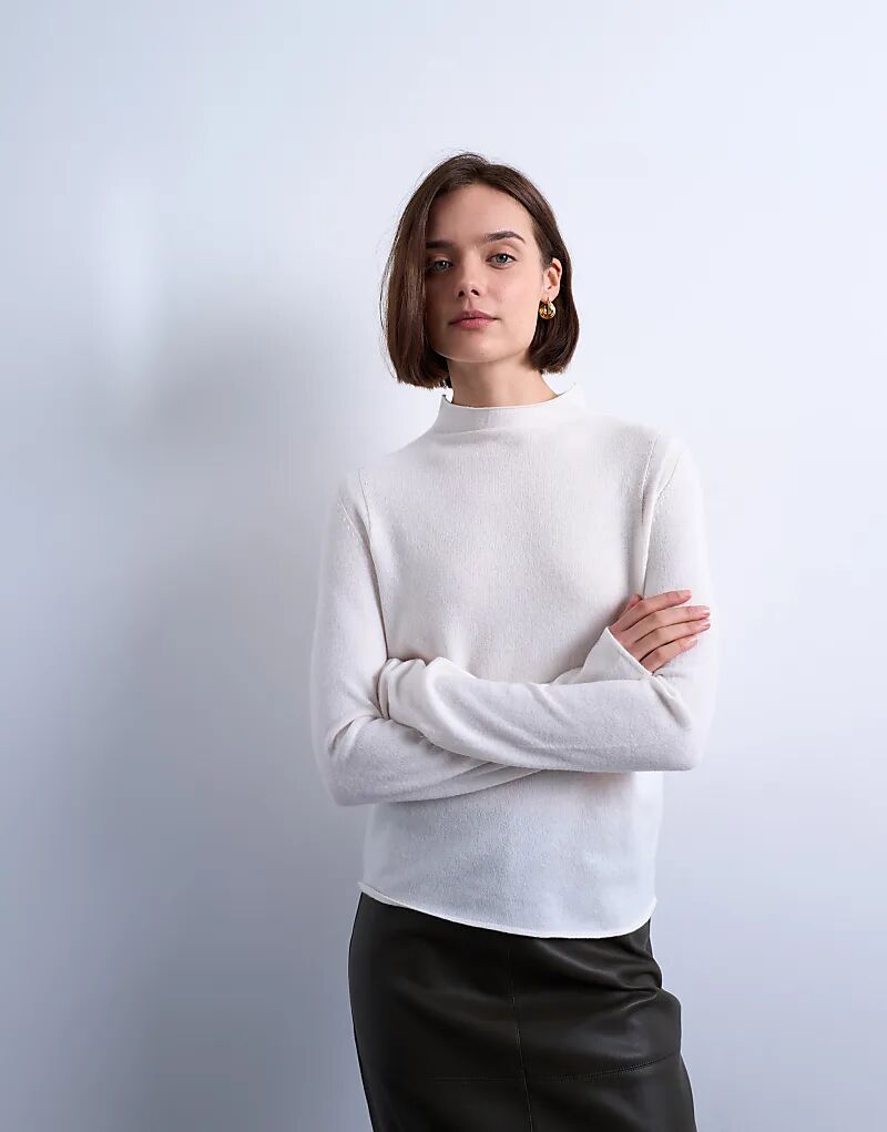 Вязаный прозрачный джемпер Topshop с высоким воротом цвета слоновой кости
Вязаный прозрачный джемпер Topshop с высоким воротом цвета слоновой кости