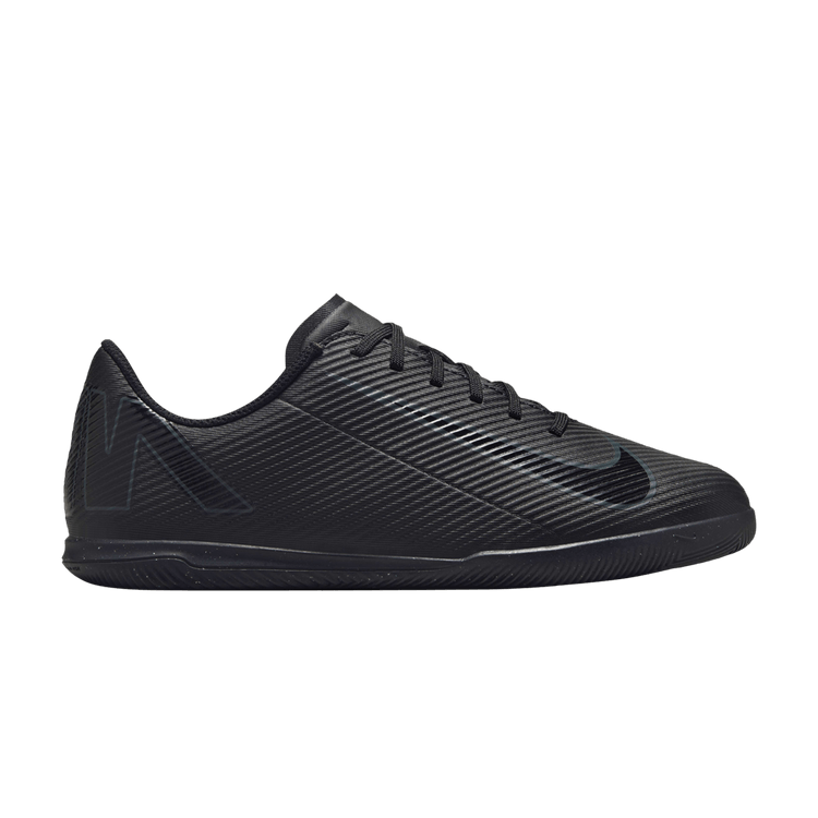 Кроссовки Nike Mercurial Vapor 16 Club IC GS '2024 Shadow Pack', черный 
Кроссовки Nike Mercurial Vapor 16 Club IC GS '2024 Shadow Pack', черный