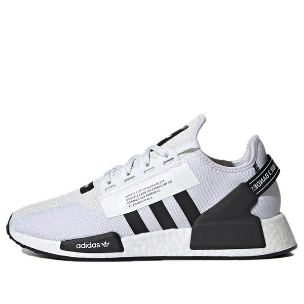 Кроссовки nmd_r1 v2 'cloud white core black' Adidas, белый
Кроссовки nmd_r1 v2 'cloud white core black' Adidas, белый