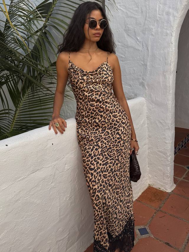 Платье Patti с леопардовым принтом и кружевной отделкой Never Fully Dressed, Multi
Платье Patti с леопардовым принтом и кружевной отделкой Never Fully Dressed, Multi