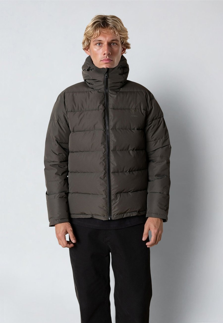 Куртка Fat Moose LIAM, Beetle Green Fm Beetle Green/Dark Green
Куртка Fat Moose LIAM, Beetle Green Fm Beetle Green/Dark Green