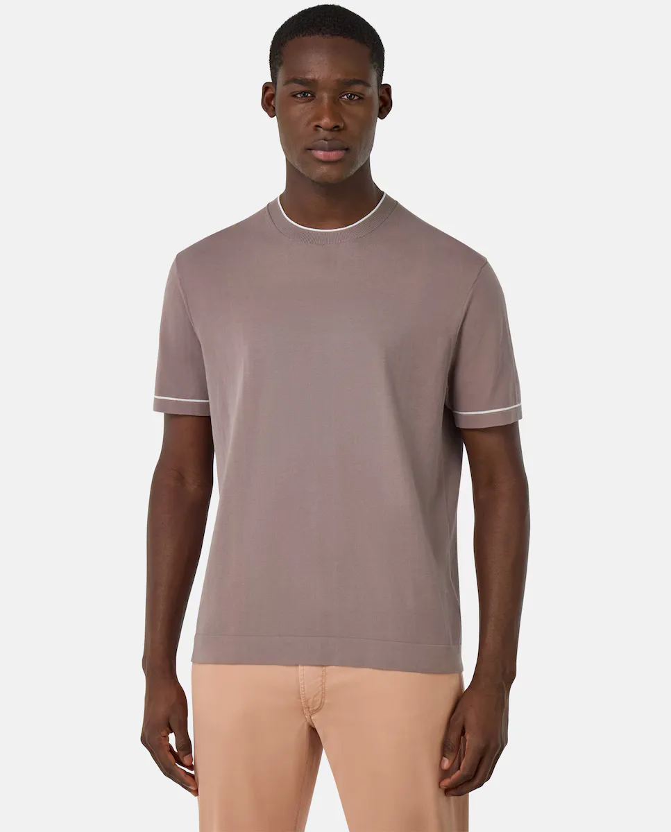 Мужской короткий рукав джемпер из хлопкового крепа Boggi Milano, цвет Topo
Мужской короткий рукав джемпер из хлопкового крепа Boggi Milano, цвет Topo