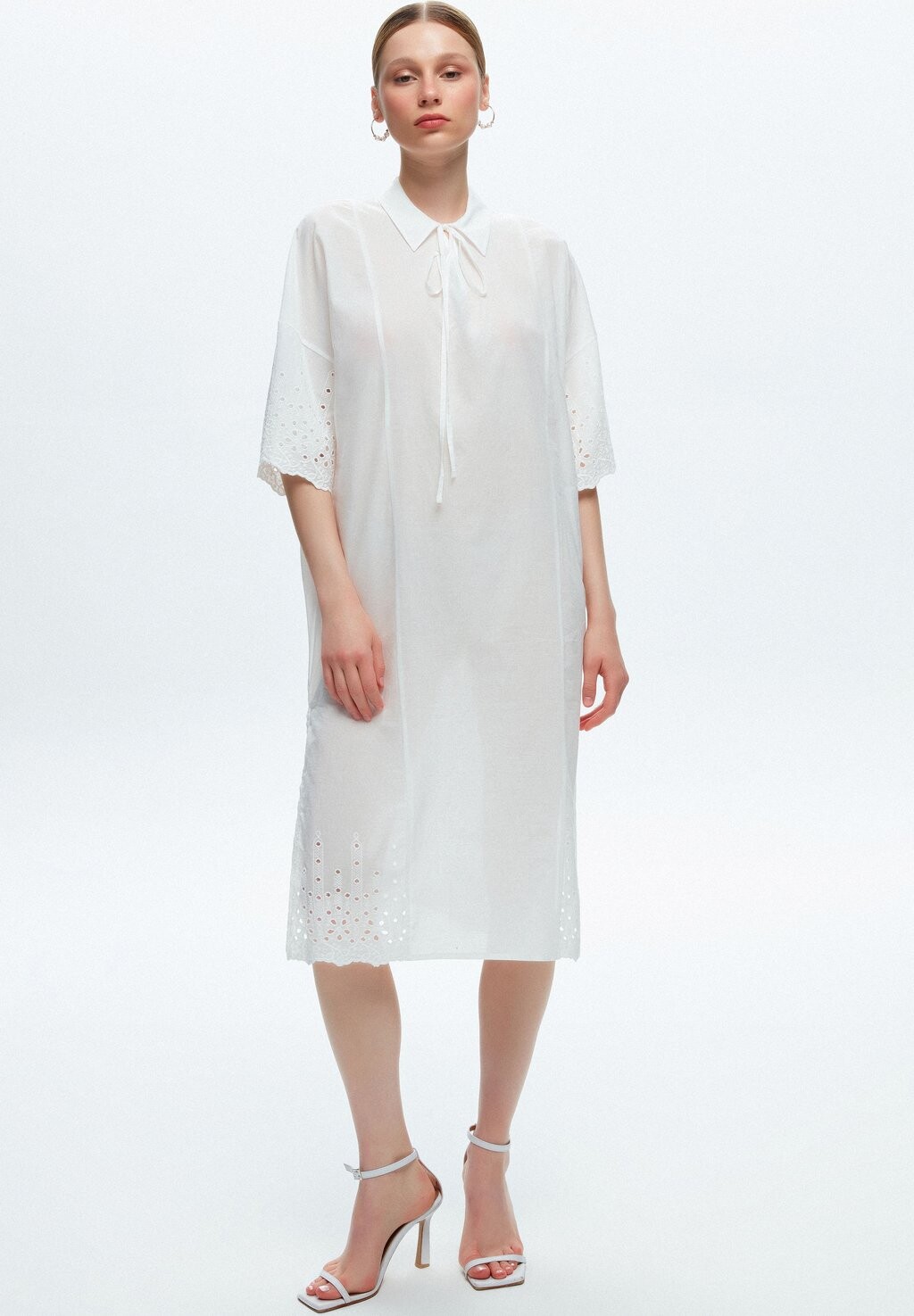 Туника adL, белый 
Туника adL, белый