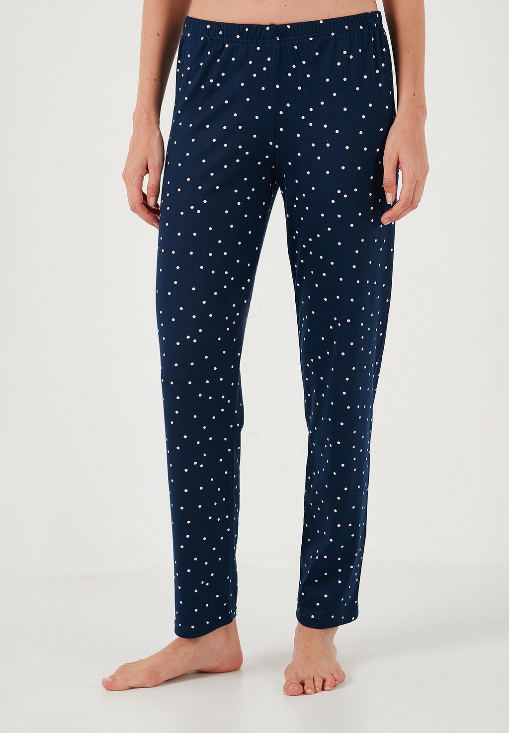 Пижамный комплект SET REGULAR FIT LELA, темно-синий
Пижамный комплект SET REGULAR FIT LELA, темно-синий