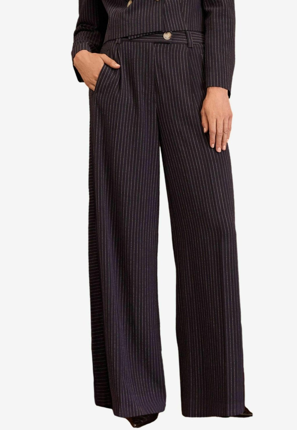 Брюки TAILORED WIDE Love & Roses, синий
Брюки TAILORED WIDE Love & Roses, синий