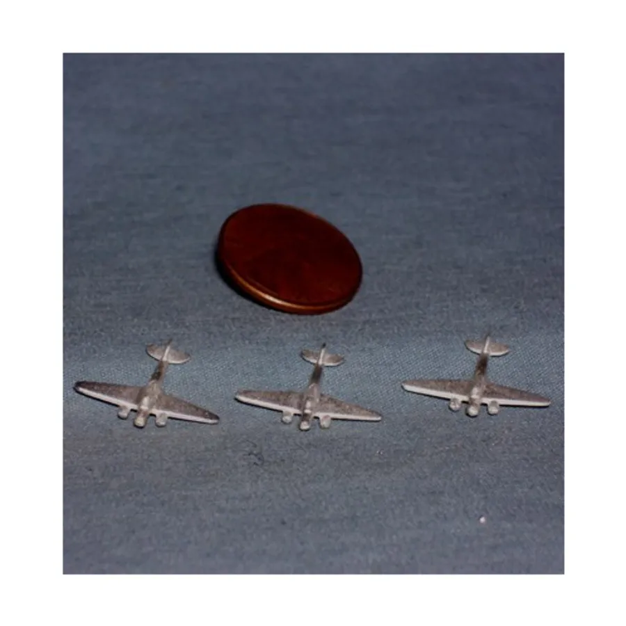 СМ. 79 Апарвьеро, C.A.P. Aero - WWII - Italy (1:1250) (Hallmark Figures)
СМ. 79 Апарвьеро, C.A.P. Aero - WWII - Italy (1:1250) (Hallmark Figures)