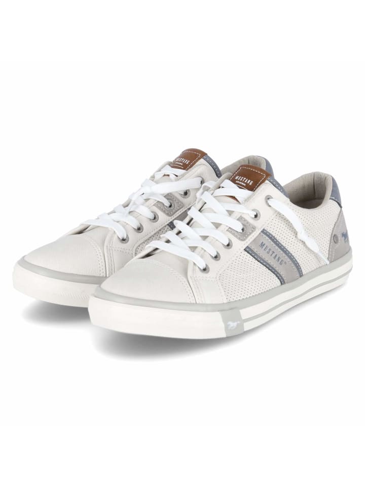 Низкие кроссовки Mustang, белый
Низкие кроссовки Mustang, белый