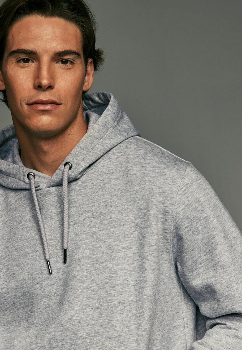 Толстовка с капюшоном OVERHEAD Next, серый
Толстовка с капюшоном OVERHEAD Next, серый