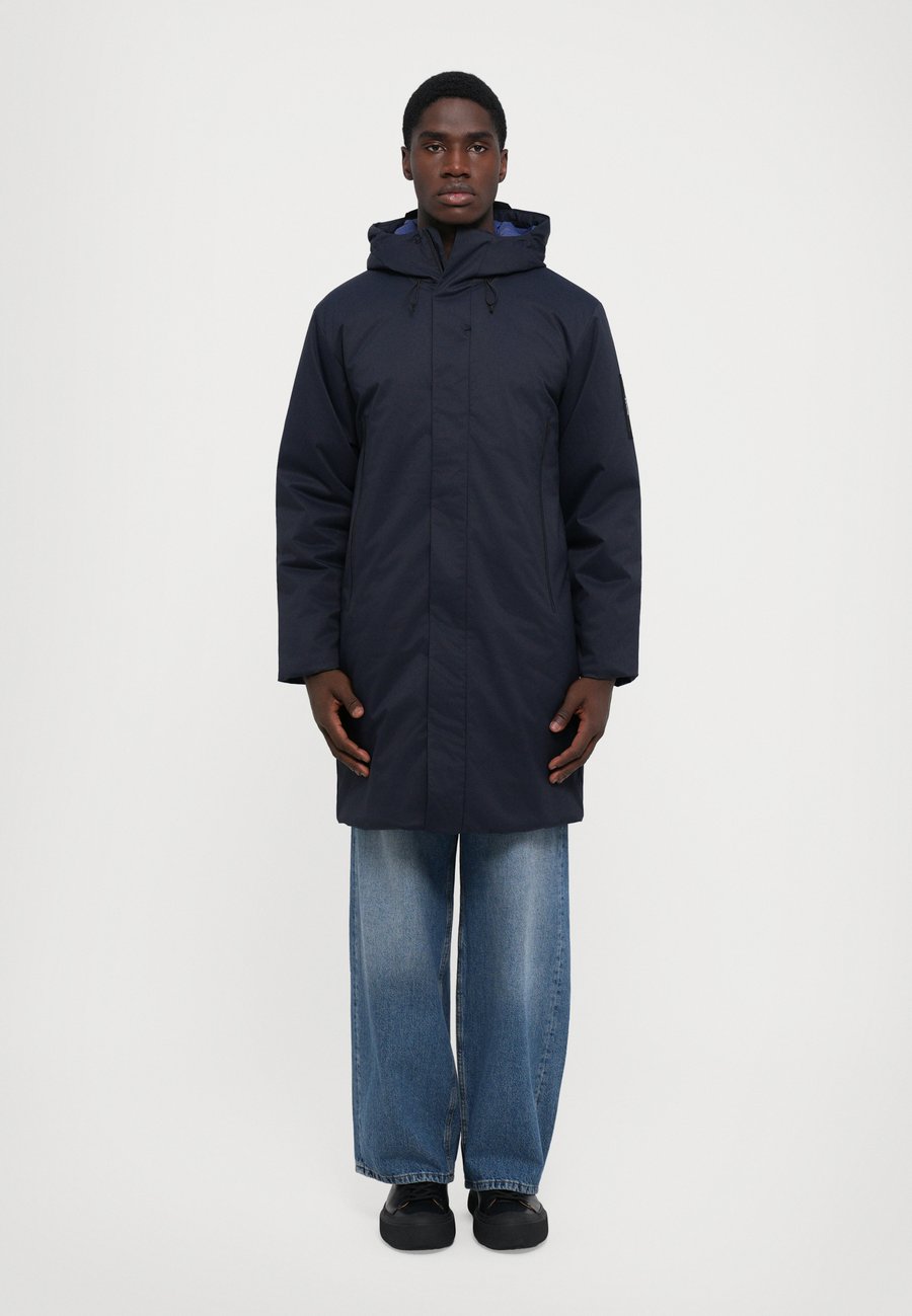 Пальто EA7 Emporio Armani MOUNTAIN TECH JACKET, Blue
Пальто EA7 Emporio Armani MOUNTAIN TECH JACKET, Blue