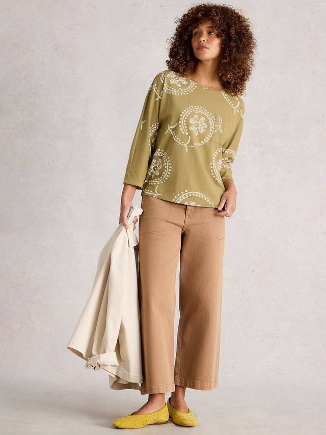 Деми хлопковая блузка с цветочным принтом и круглым вырезом White Stuff
Деми хлопковая блузка с цветочным принтом и круглым вырезом White Stuff