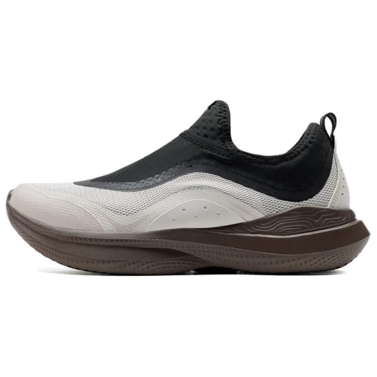 XTEP Кроссовки Soft Cube Shock Absorbers с антиабразивным покрытием, противоскользящие, с низким верхом, для повседневного бега, белые, серые, черные
XTEP Кроссовки Soft Cube Shock Absorbers с антиабразивным покрытием, противоскользящие, с низким верхом, для повседневного бега, белые, серые, черные