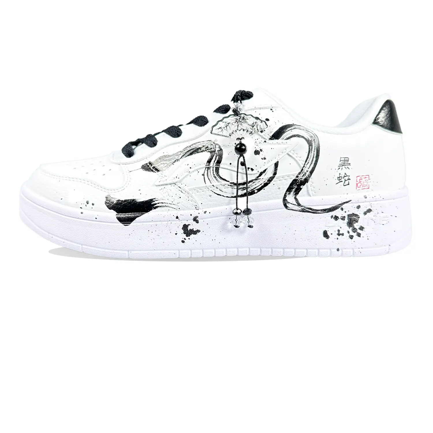 LINING Нескользящие и износостойкие дышащие низкие кроссовки для скейтбординга для мужчин, белые, черные
LINING Нескользящие и износостойкие дышащие низкие кроссовки для скейтбординга для мужчин, белые, черные