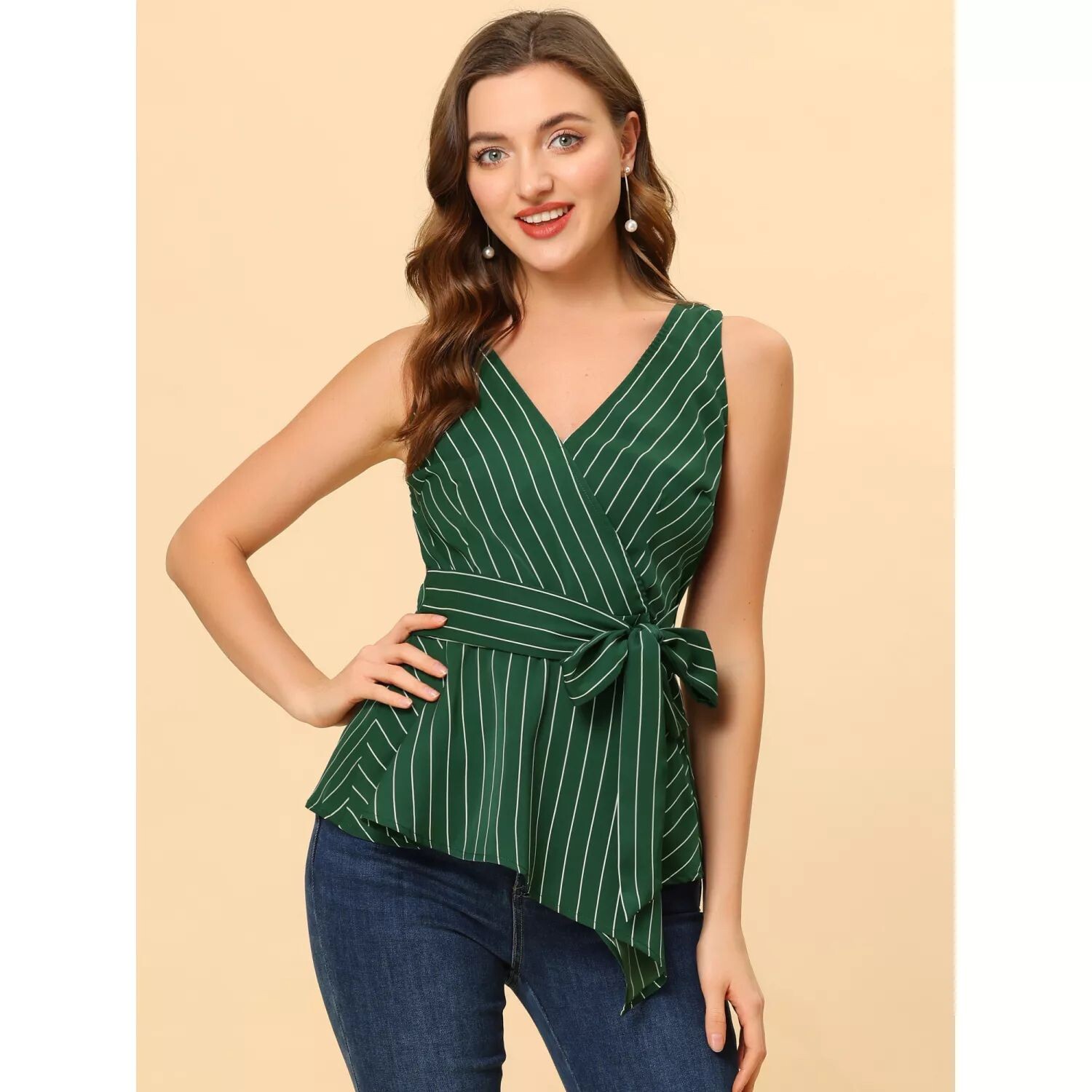 Женские летние топы без рукавов с V-образным вырезом и завязкой на талии ALLEGRA K
Женские летние топы без рукавов с V-образным вырезом и завязкой на талии ALLEGRA K